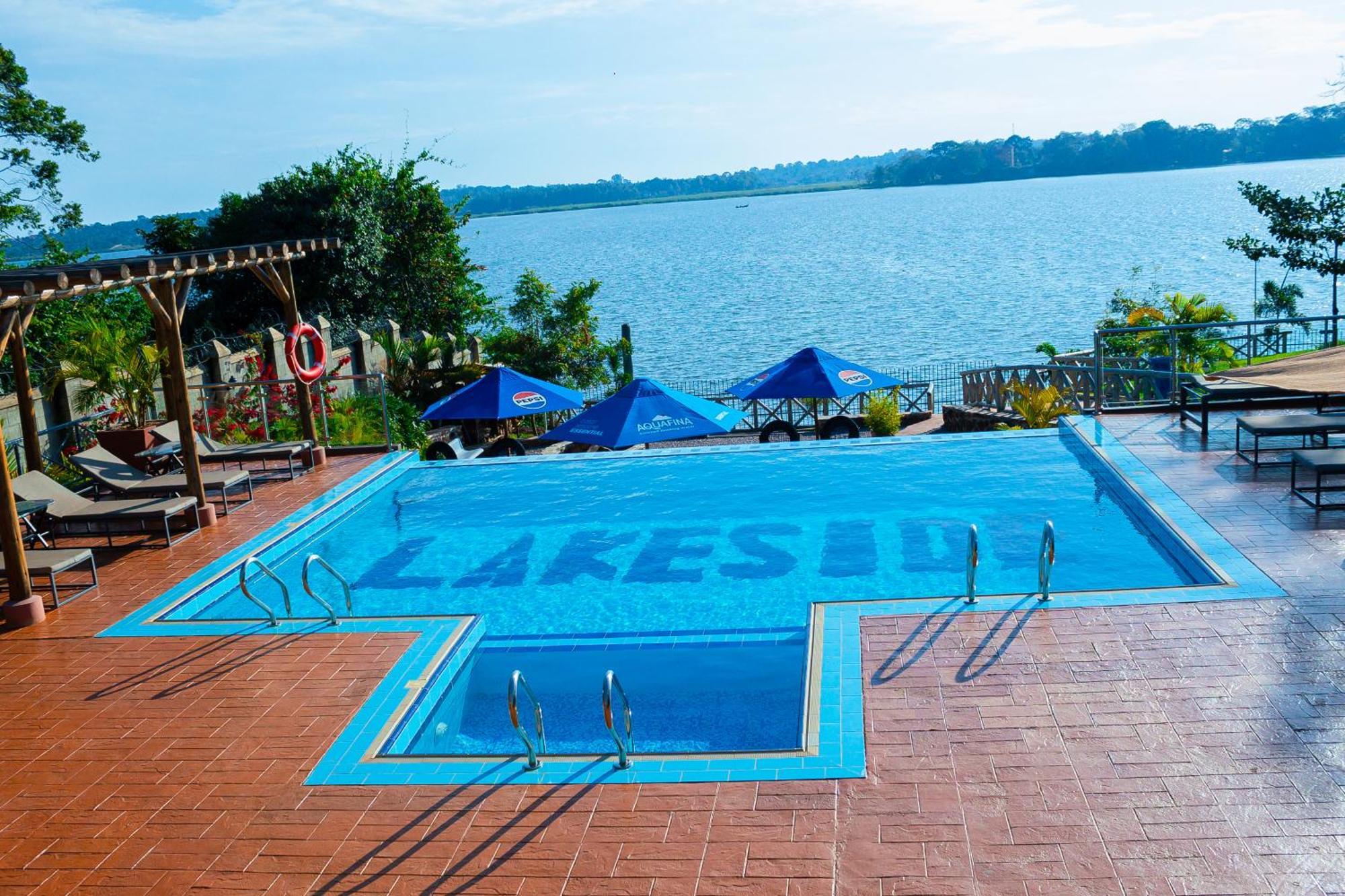 The Lakeside エンテベ エクステリア 写真